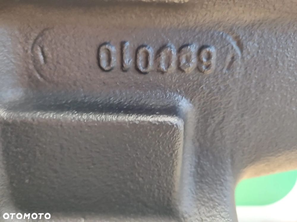 PTO 230094A2 McCormick MC 130 - 12