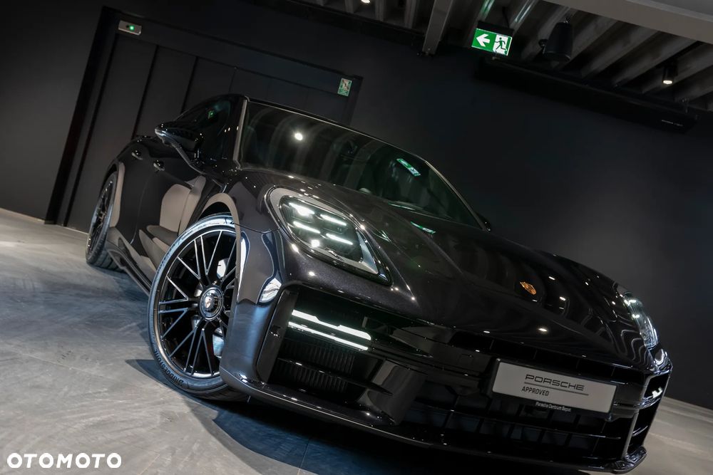 Porsche Panamera - 28