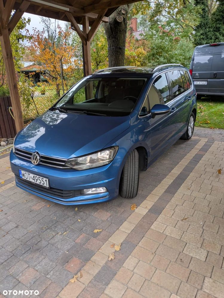 Volkswagen Touran - 4