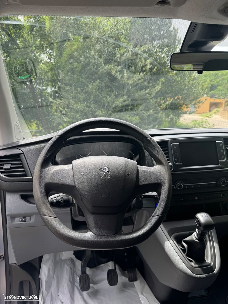 Peugeot Expert 2.0 BlueHDi Semi-Vidrado Long - 19