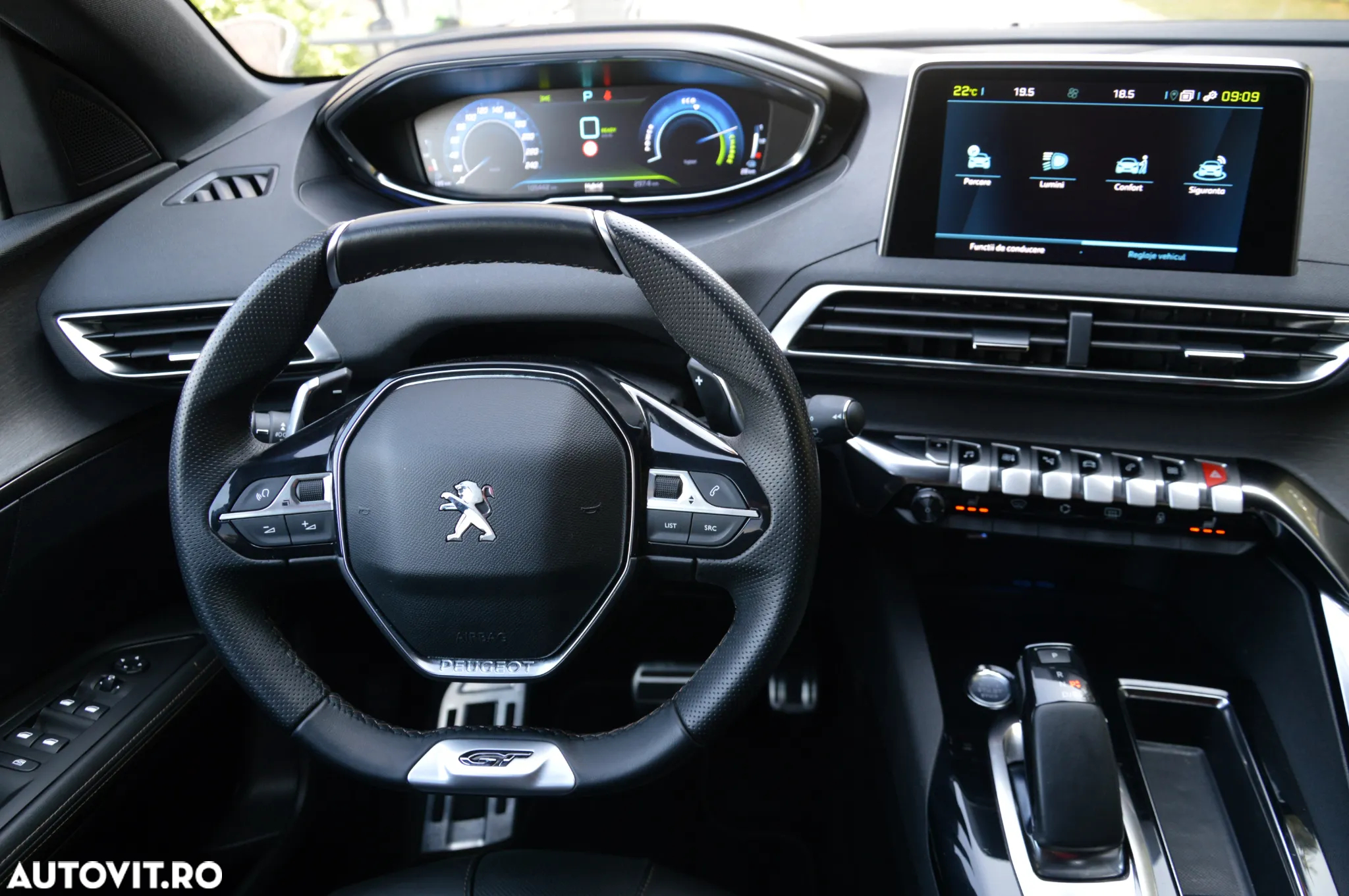 Peugeot 3008 PHEV 300 EAT8 4X4 GT - 22