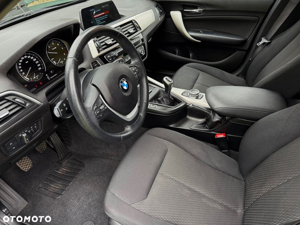 BMW Seria 1 116d EfficientDynamics - 35