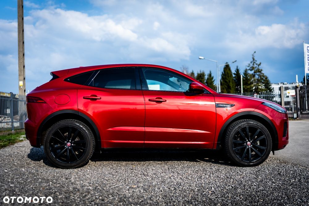 Jaguar E-Pace 2.0 i4D AWD R-Dynamic - 9