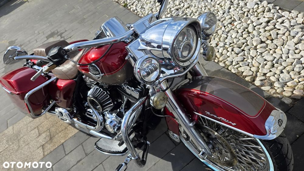 Harley-Davidson Touring Road King - 23