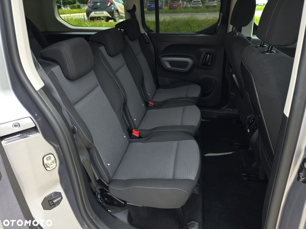 Toyota Proace City Verso Long 1.5 D-4D Family - 15