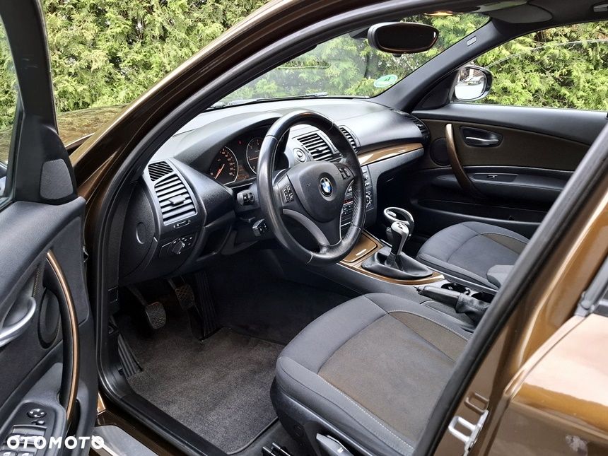 BMW Seria 1 120d DPF Edition Lifestyle - 22