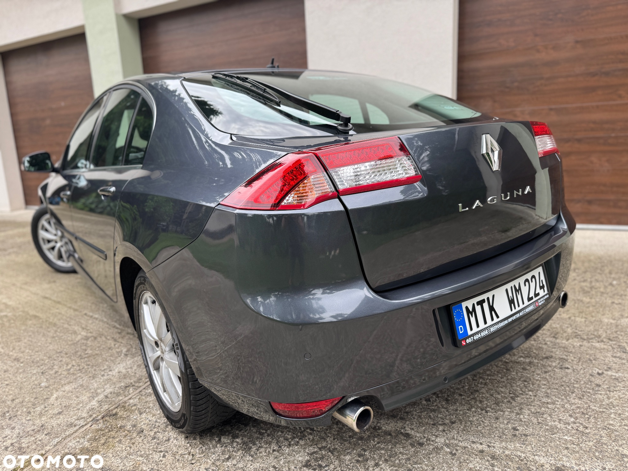 Renault Laguna dCi 180 FAP Initiale - 15