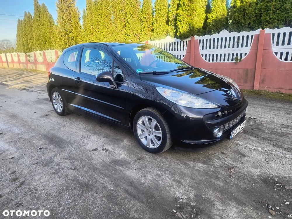 Peugeot 207 110 HDi FAP (Blue Lion) Platinum - 29