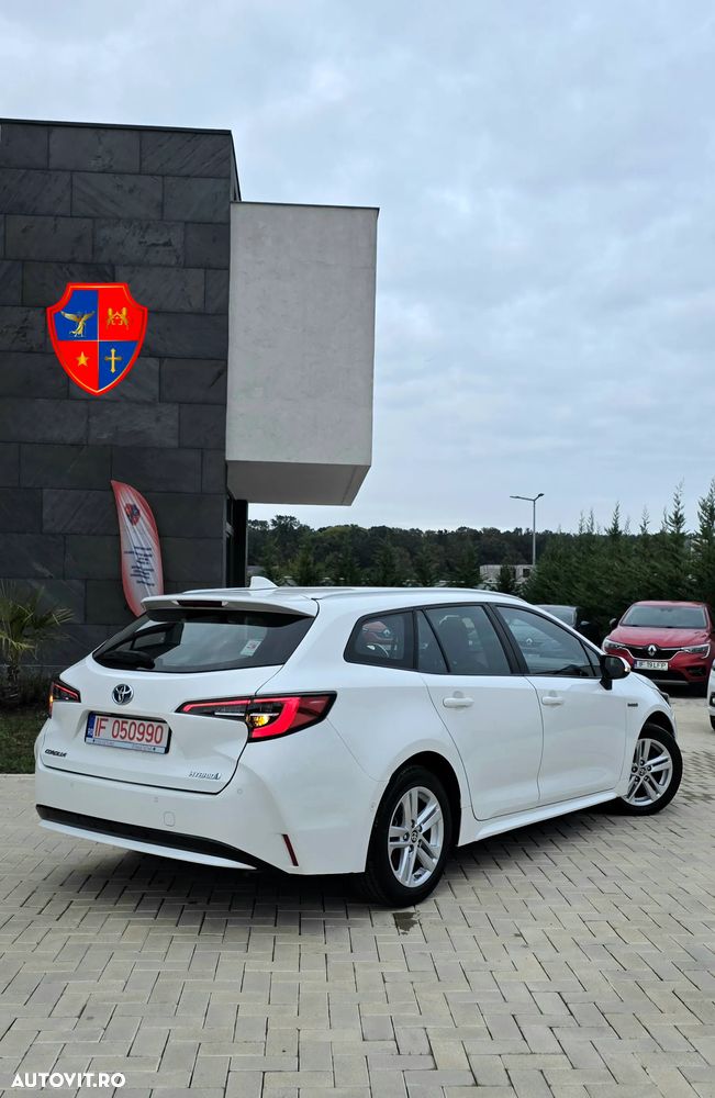 Toyota Corolla 1.8 Business Edition - 9