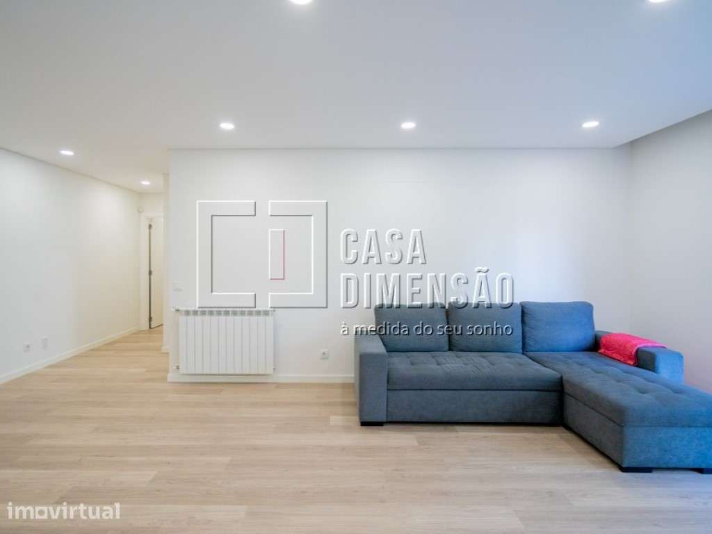 Apartamento de tipologia T2 na Serra de Carnaxide, com Garagem, com... - Grande imagem: 5/32
