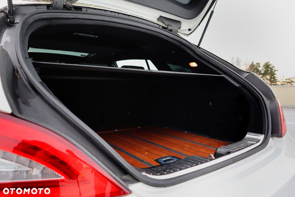 Mercedes-Benz CLS - 4