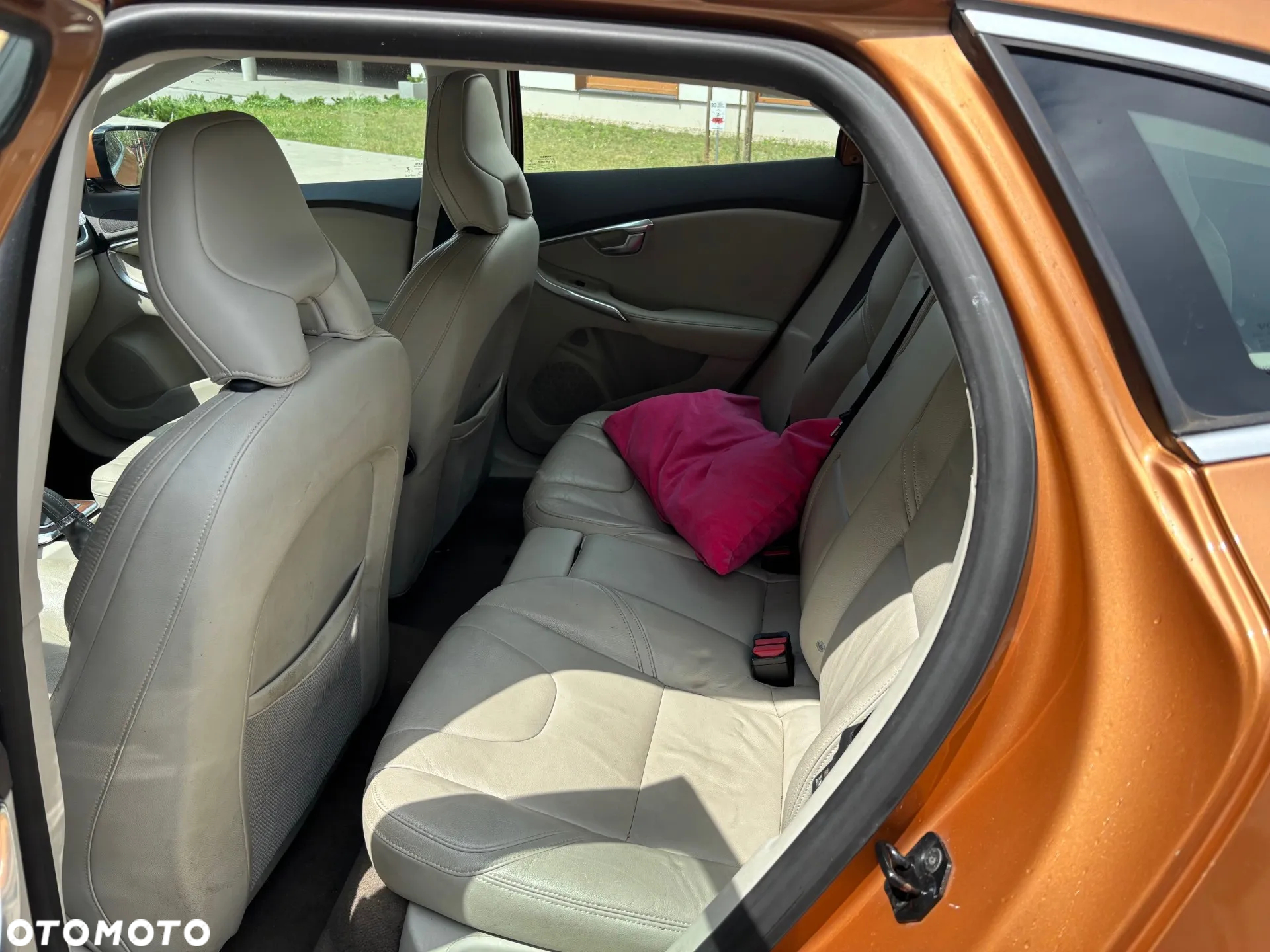 Volvo V40 D4 Summum - 7