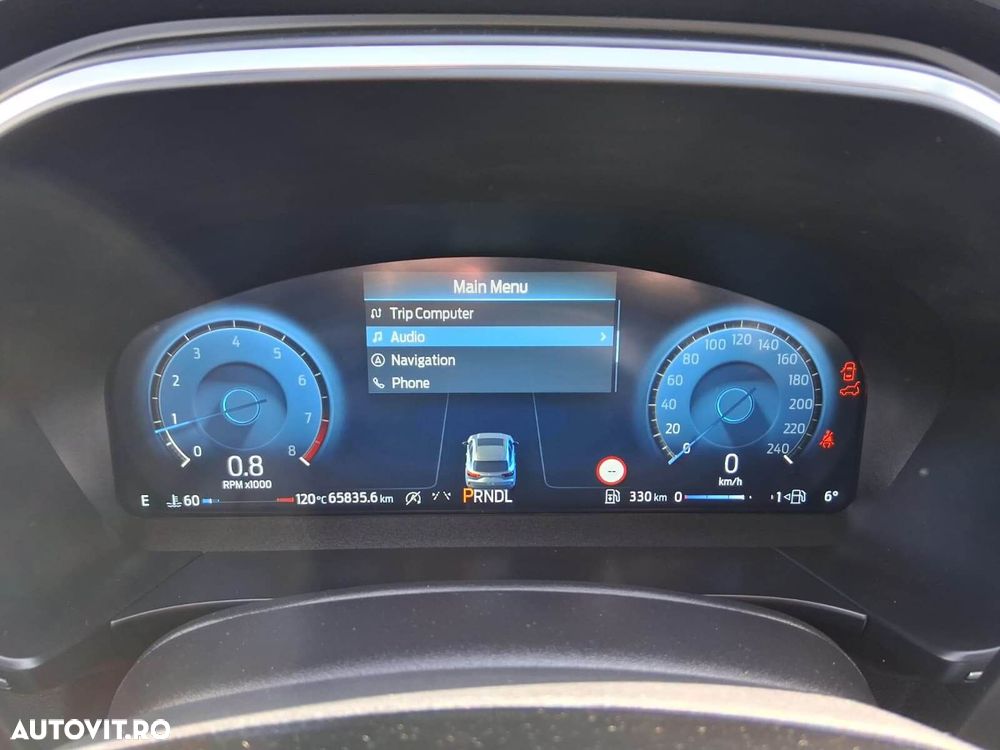 Ford Kuga - 13