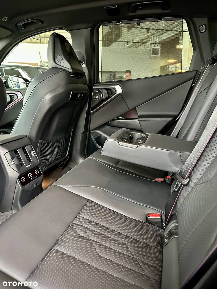 BMW X3 xDrive20d mHEV - 8