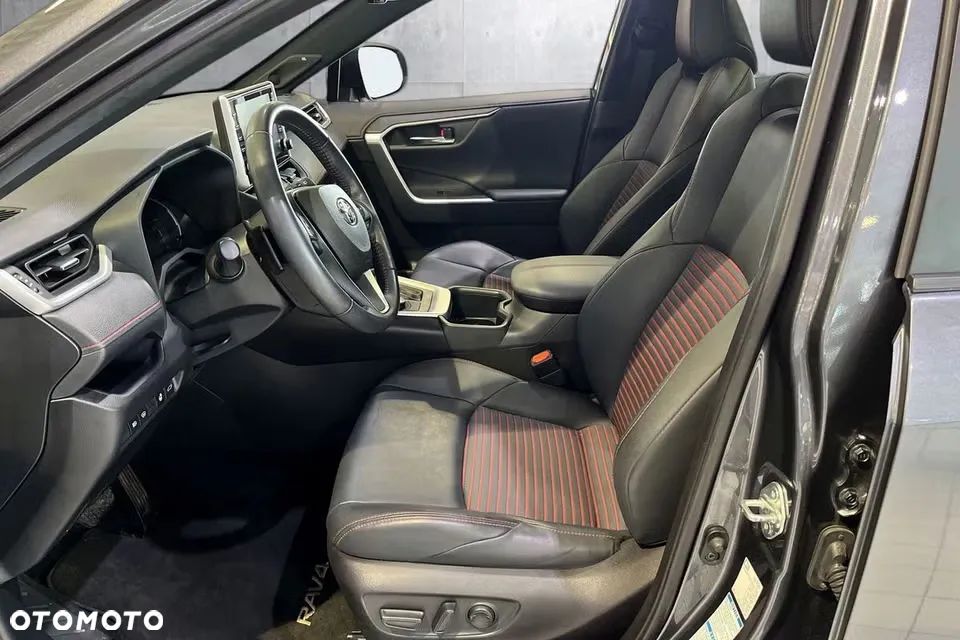 Toyota RAV4 Style - 12