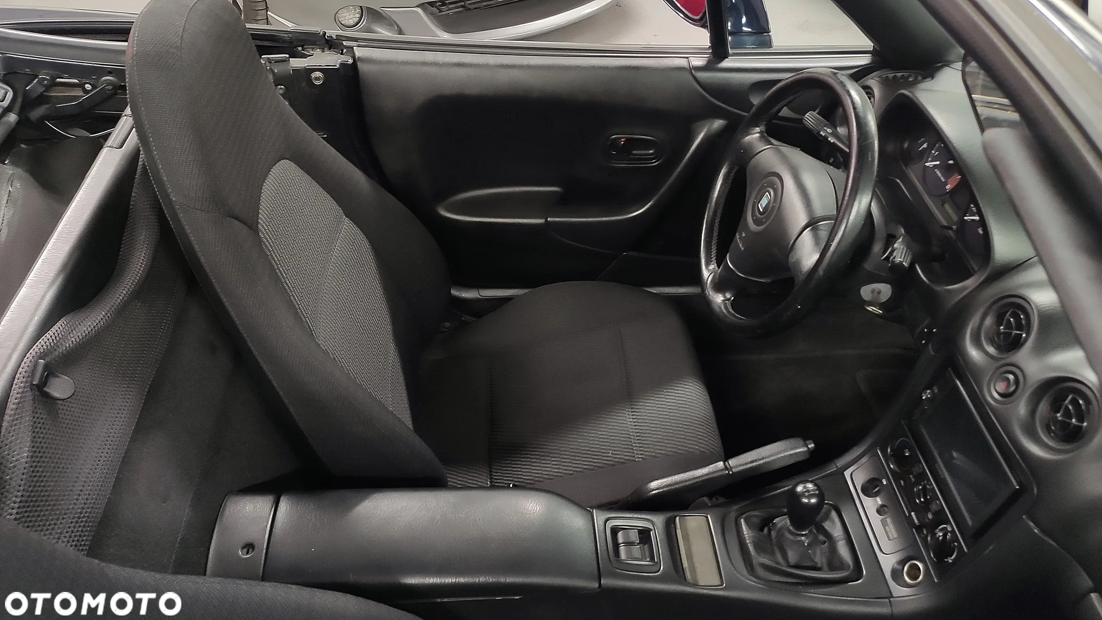 Mazda MX-5 1.9 16V - 12