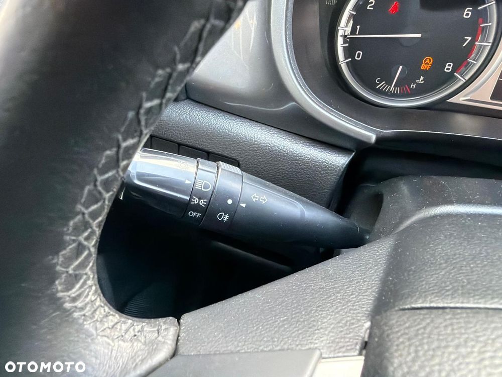 Suzuki Vitara 1.6 Comfort 2WD - 28