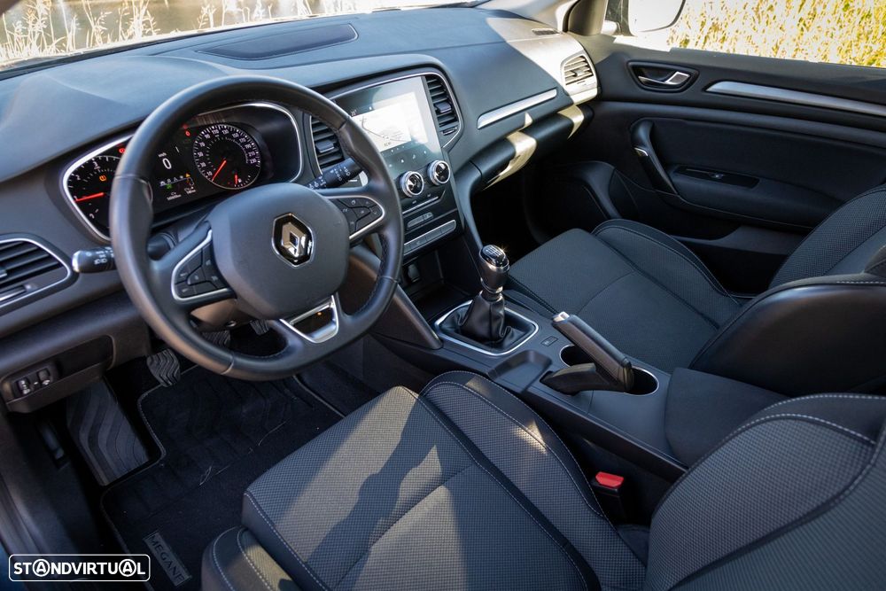 Renault Mégane 1.5 Blue dCi Intens - 40