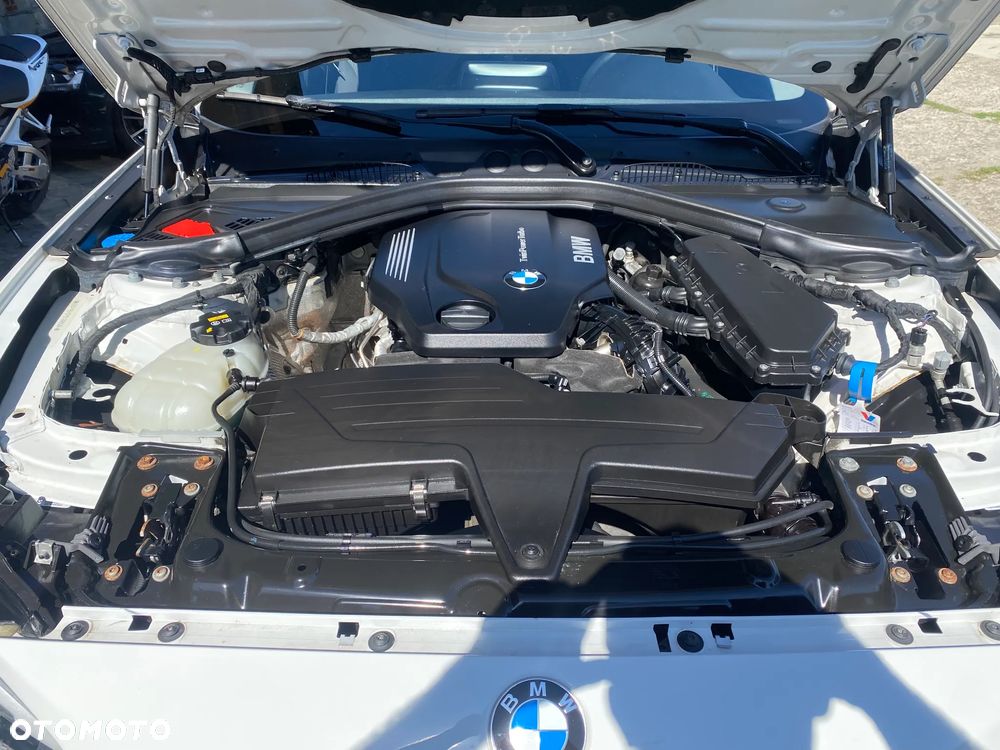 BMW Seria 1 118d - 37