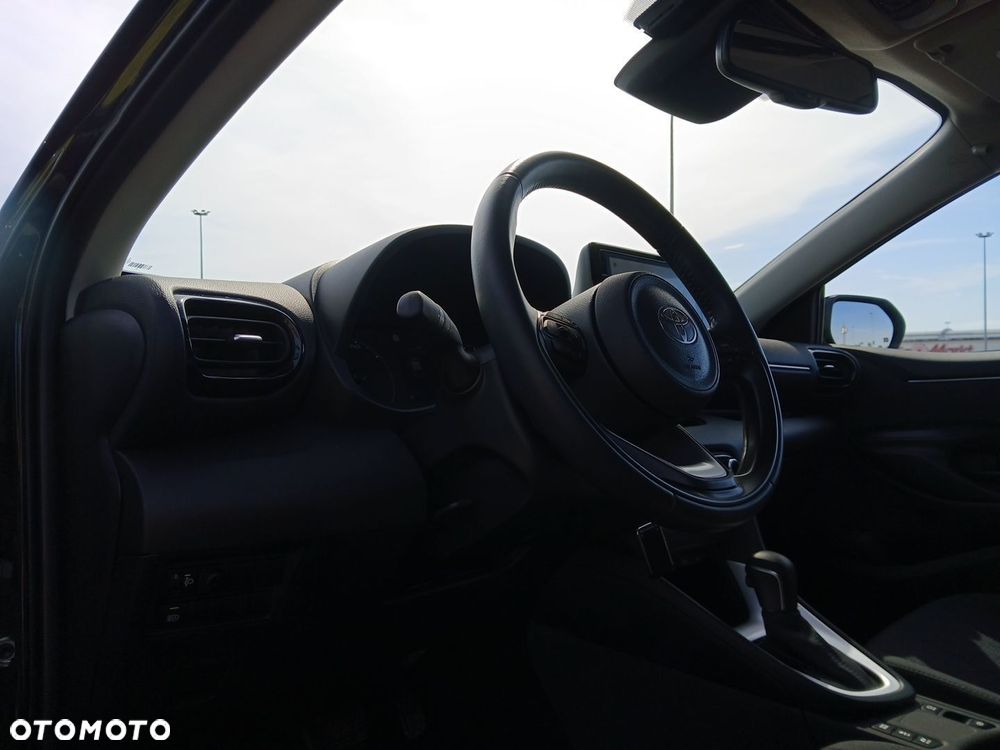 Toyota Yaris - 19