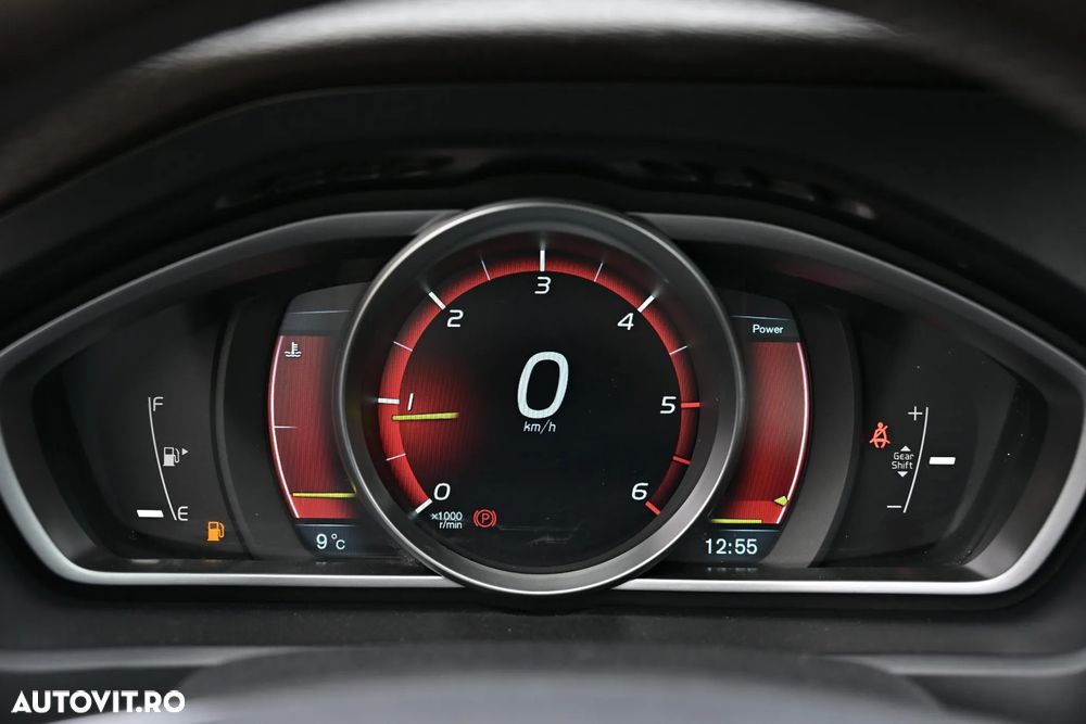 Volvo V40 Cross Country D2 Summum - 18