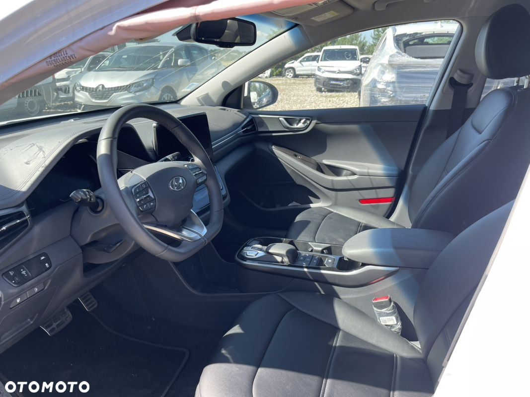 Hyundai IONIQ electric Premium - 5