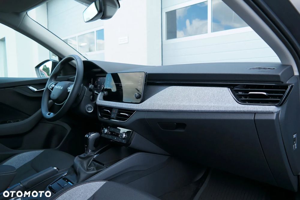 Skoda Scala 1.0 TSI Selection DSG - 10