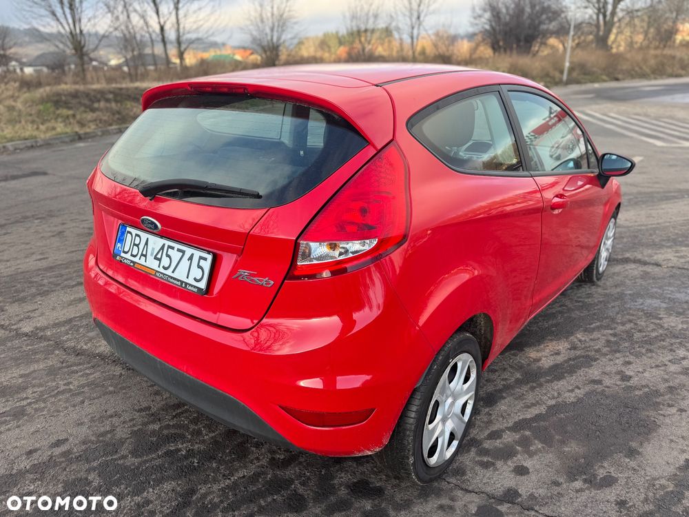 Ford Fiesta 1.25 Celebration - 9