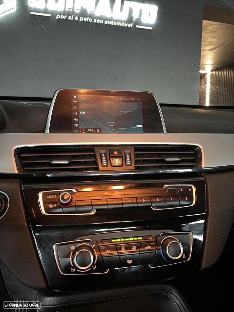 BMW X1 16 d sDrive Line Sport - 24