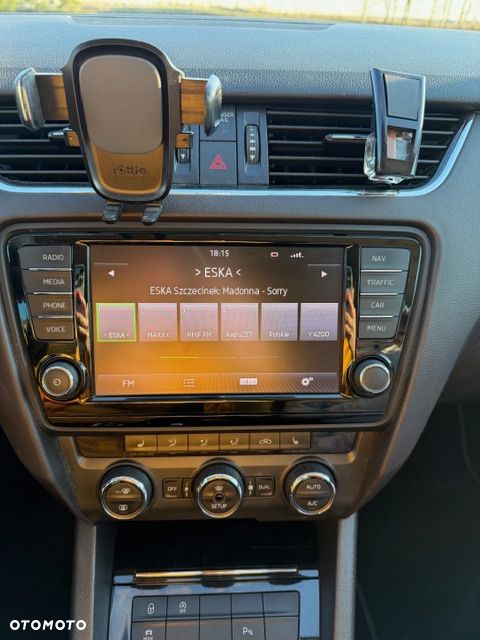 Skoda Octavia 2.0 TDI L&K - 11