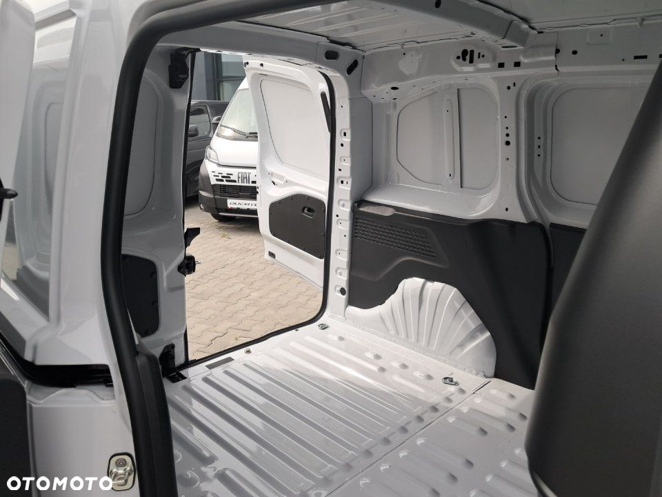 Fiat Doblo - 11