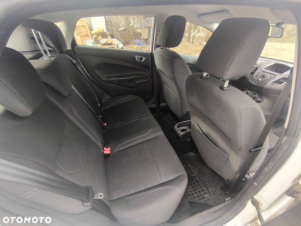Ford Fiesta 1.6 TDCi Trend - 8
