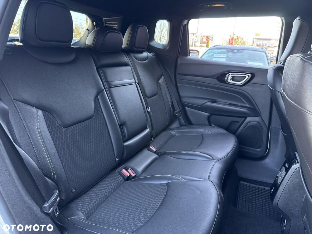 Jeep Compass 1.3 TMair Limited FWD S&S DDCT - 15