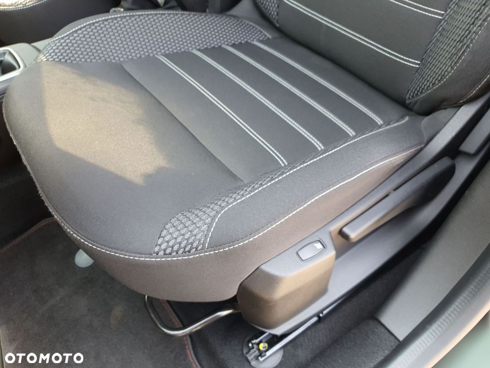 Dacia Duster 1.0 TCe Prestige - 11