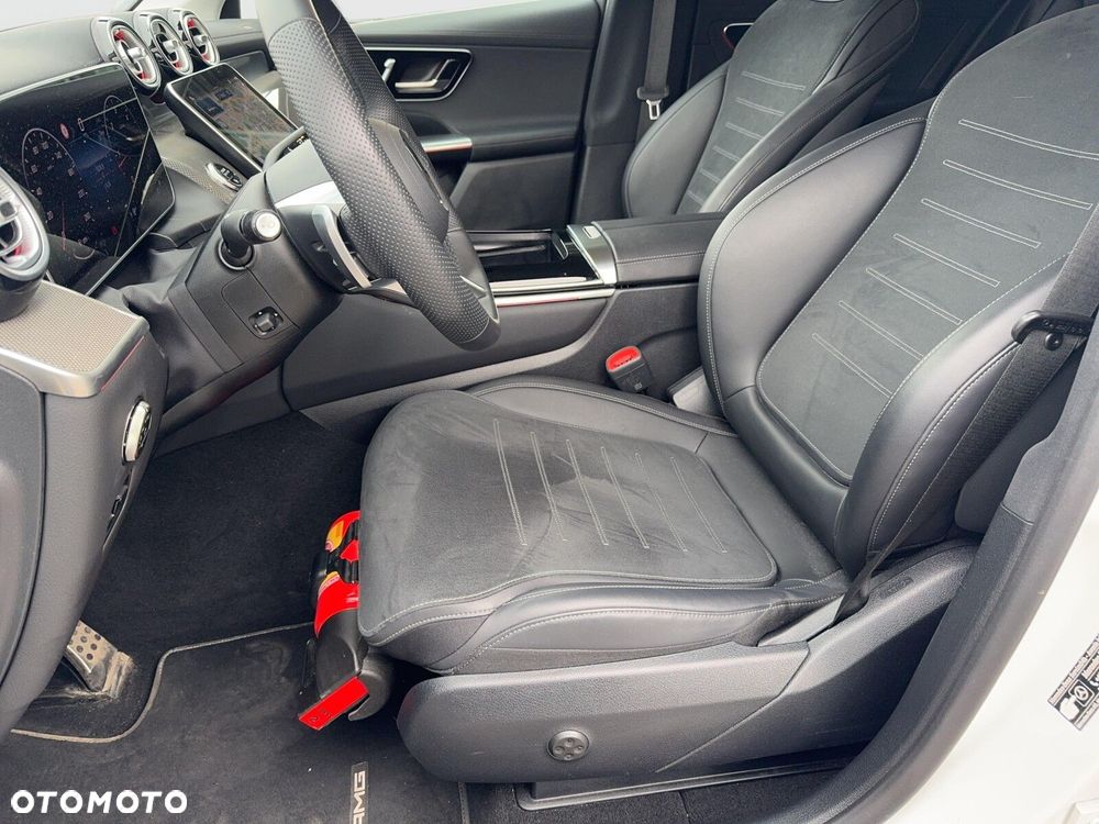 Mercedes-Benz GLC - 17