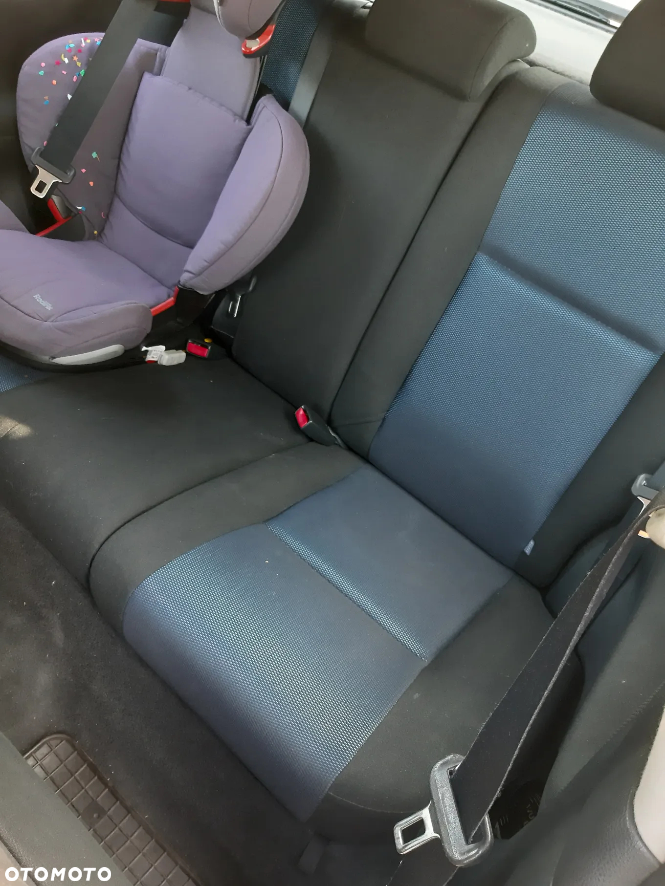 Toyota Corolla 1.6 VVT-i Dynamic - 8