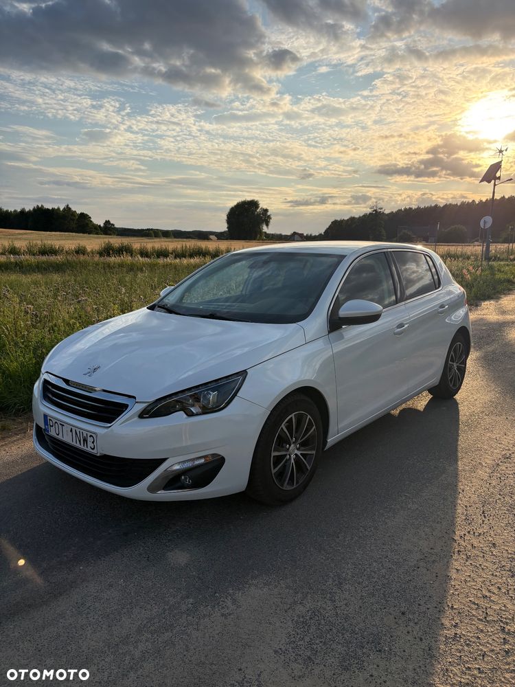 Peugeot 308 1.6 BlueHDi Allure S&S - 2