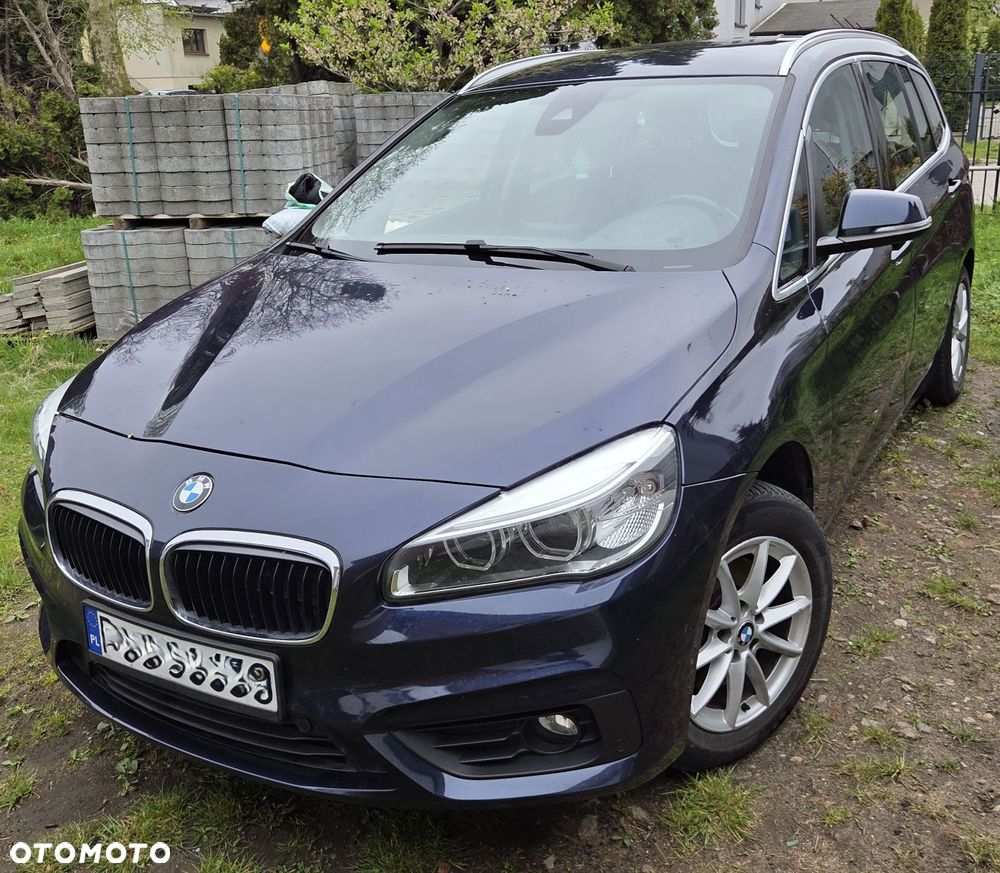 BMW Seria 2 218d - 3