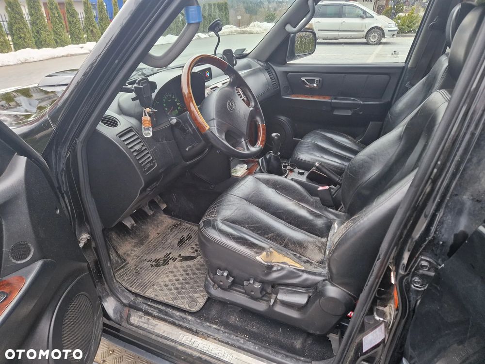 Hyundai Terracan - 10