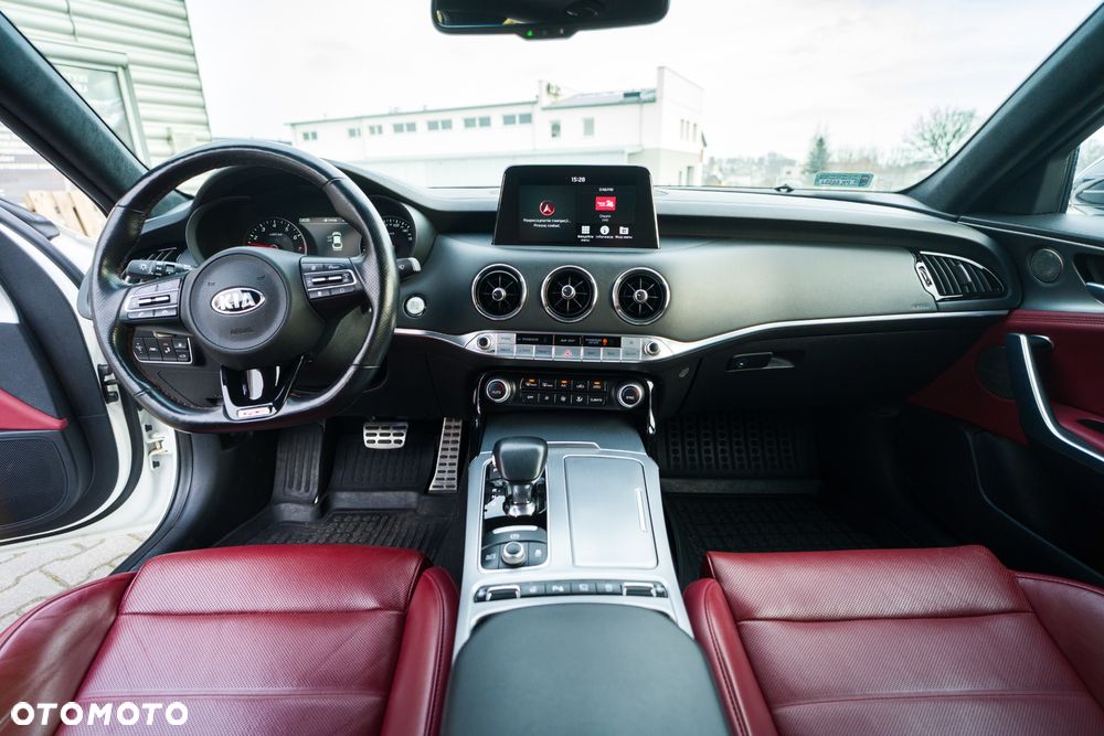 Kia Stinger 3.3 T-GDI V6 GT AWD - 6