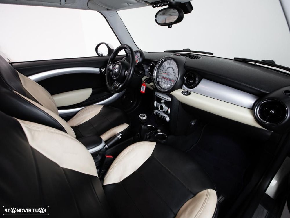 MINI 3 Portas - 8