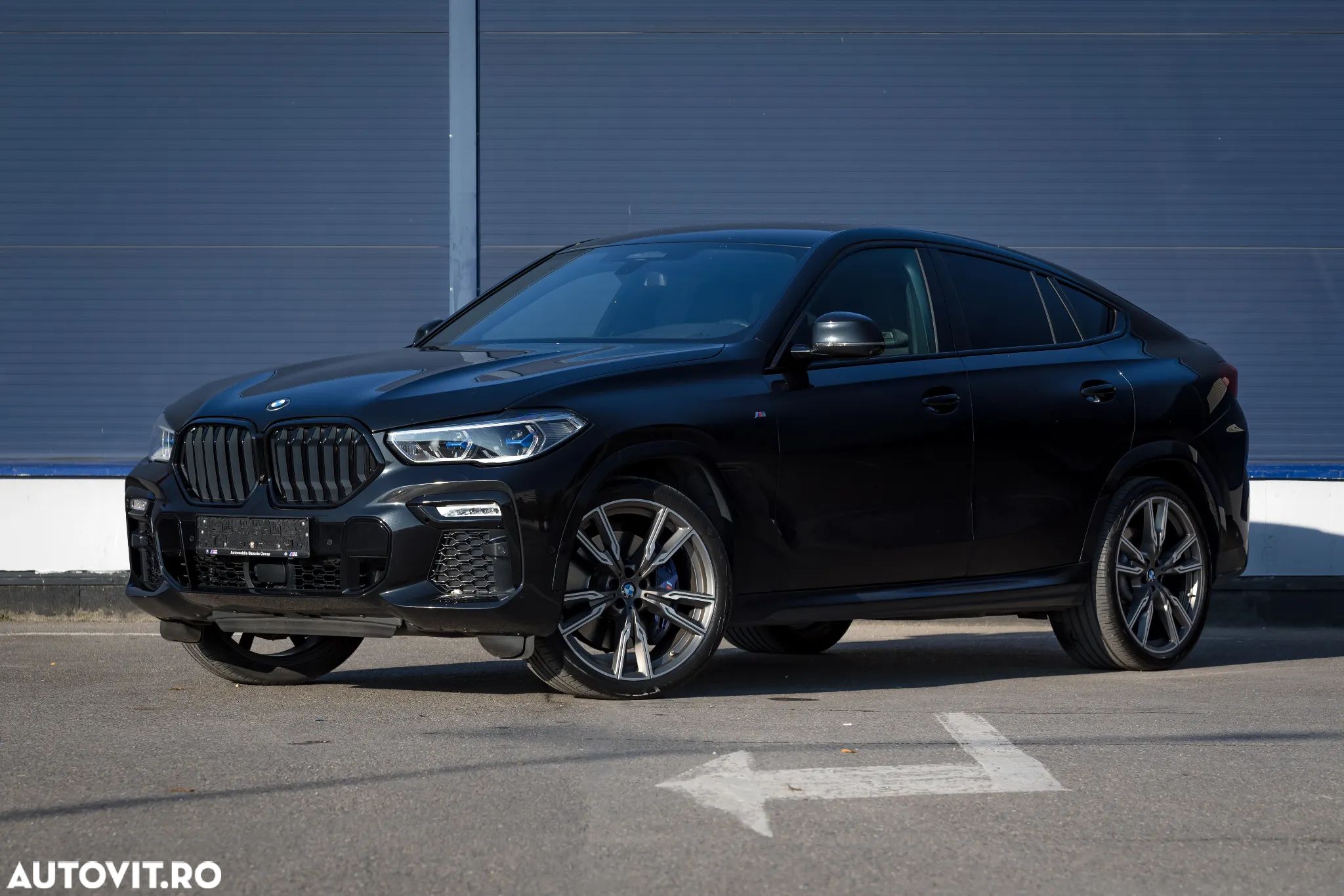 BMW X6 M M50d - 1