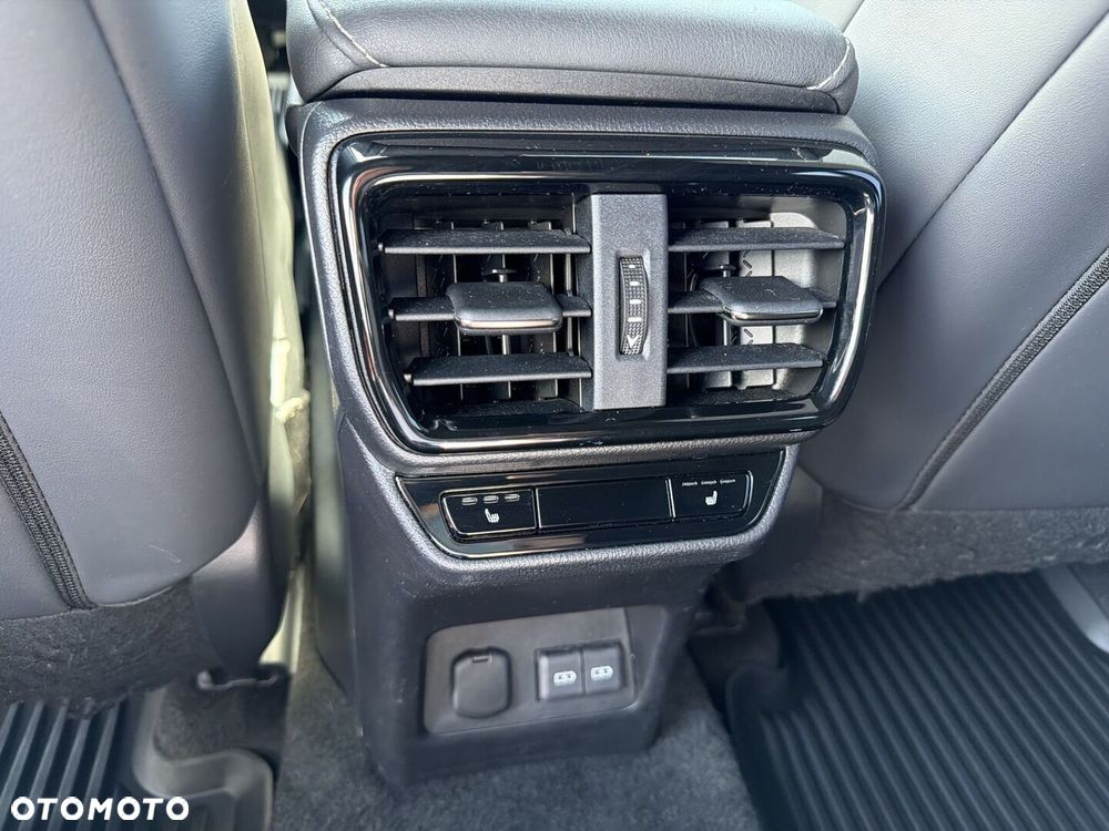 Lexus NX 350h F Sport AWD - 31