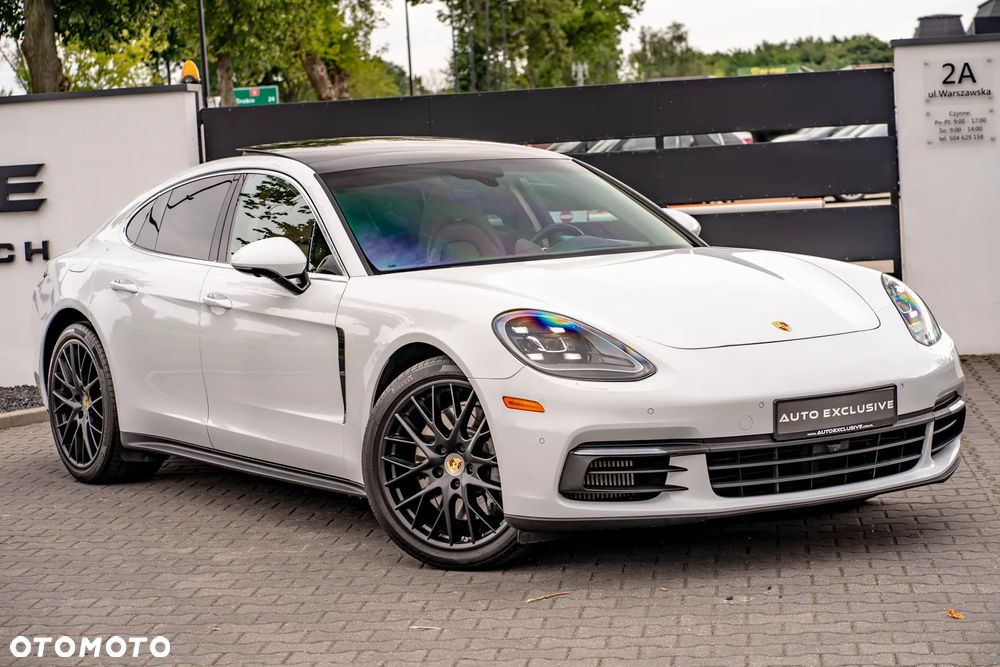 Porsche Panamera 4S - 6