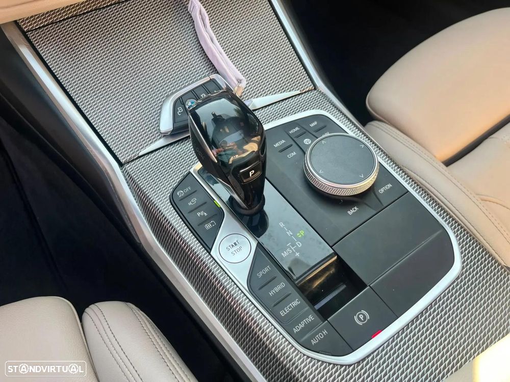 BMW 330 e Pack Desportivo M Auto - 50