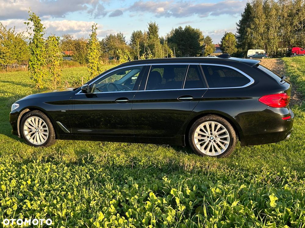 BMW Seria 5 520d Luxury Line - 4