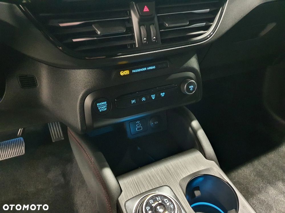 Ford Focus SW 1.0 EcoBoost mHEV ST-Line X - 15