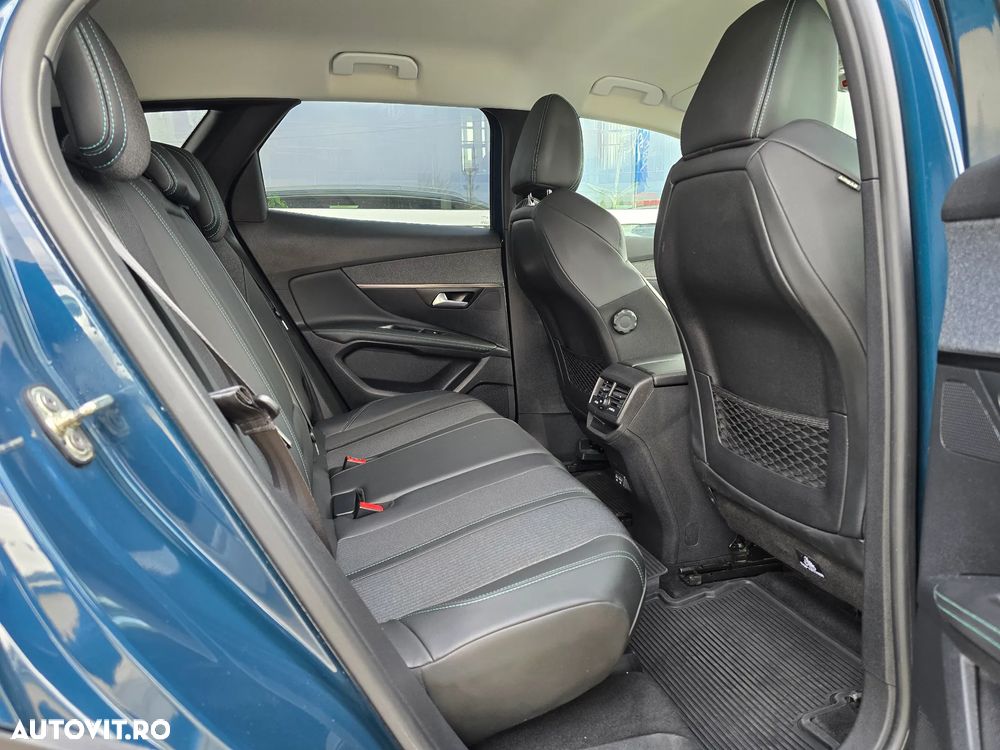 Peugeot 3008 - 12
