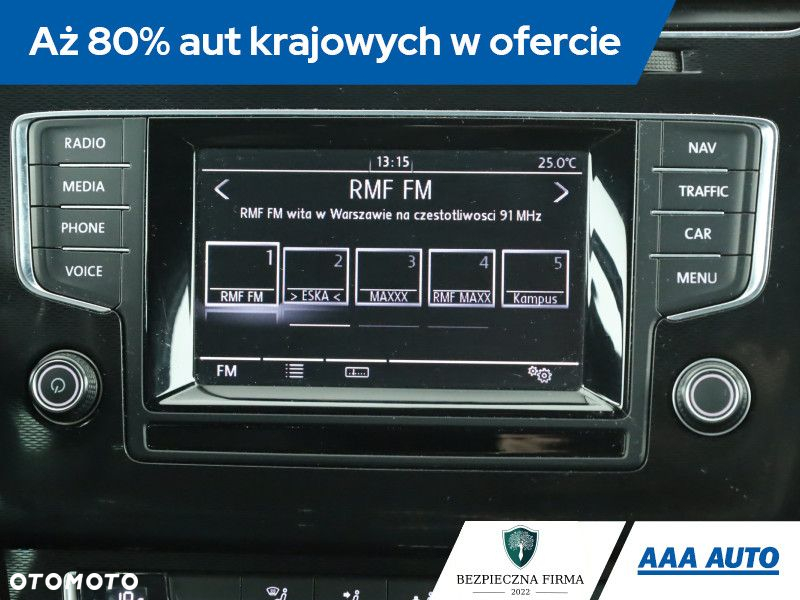 Volkswagen Golf - 10