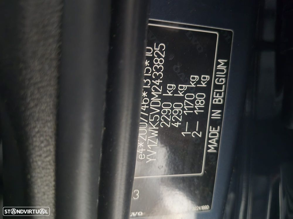 Volvo V60 2.0 B4 Inscription Geartronic - 31